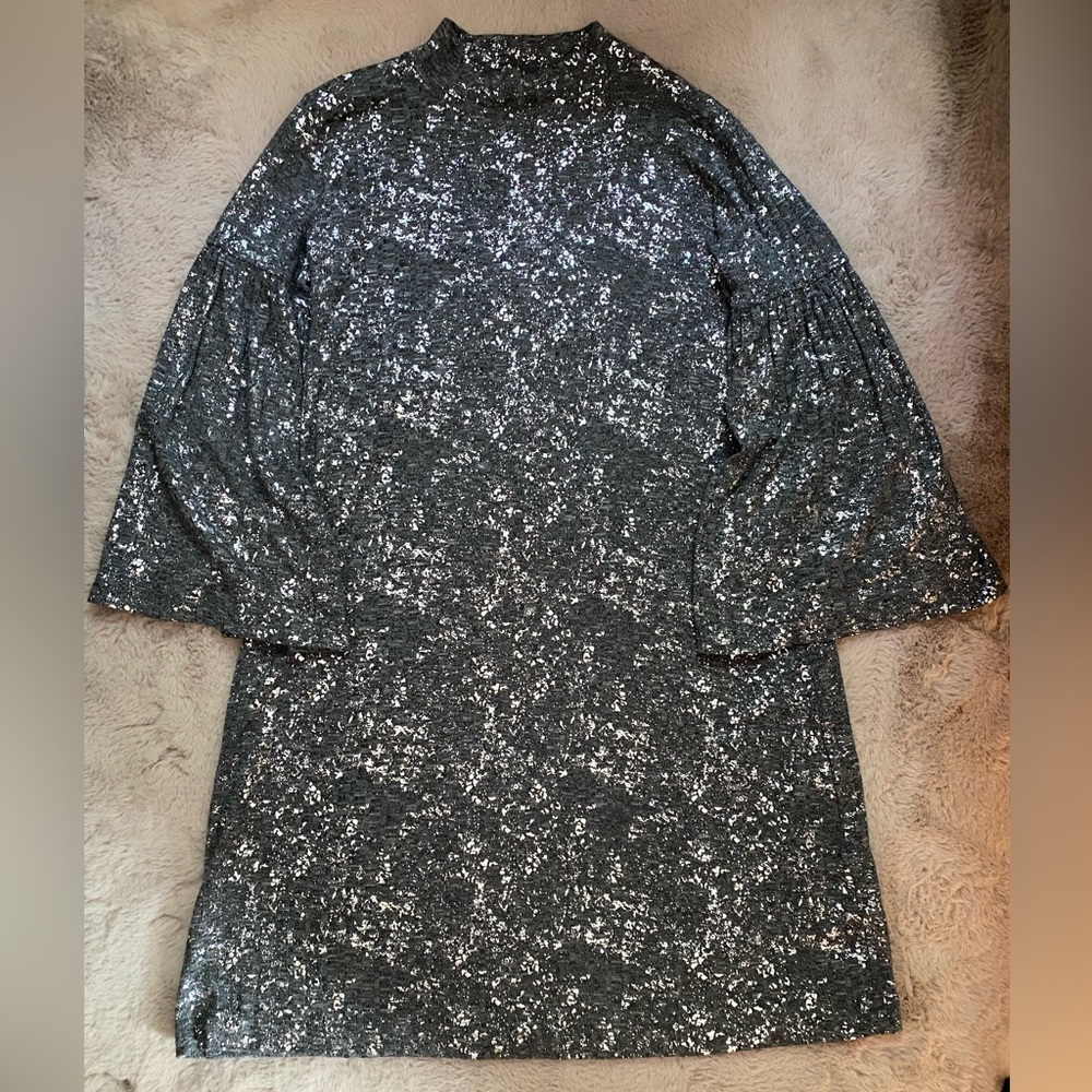 Bitte Kai Rand Shift Dress Gray Silver Size Extra Small Stretchy Flare Sleeve